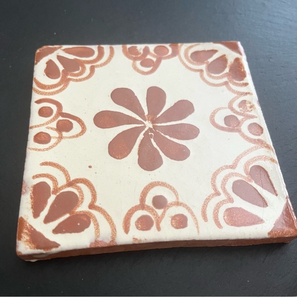 Mexican Hand Painted Terra-Cotta Talavera Vintage Tiles Set of 4 - Picture 5 of 13
